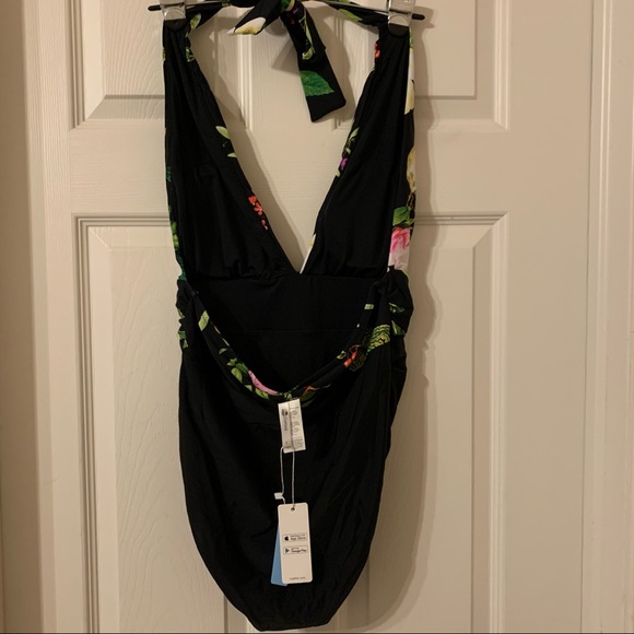 Cupshe Lost Butterfly Shirring One Piece Swimsuit - Picture 5 of 6